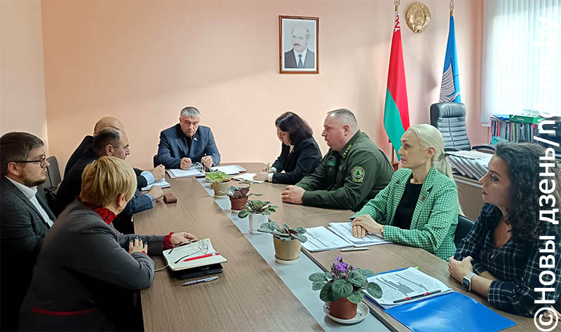 Пастаянная камісія Жлобінскага райсавета дэпутатаў разгледзела эканамічныя пытанні і работу пошты